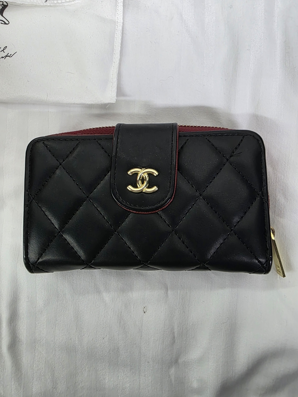 Chanel Quilted Leather Zip Wallet - Black with Gold Hardware - Picture 3 of 11